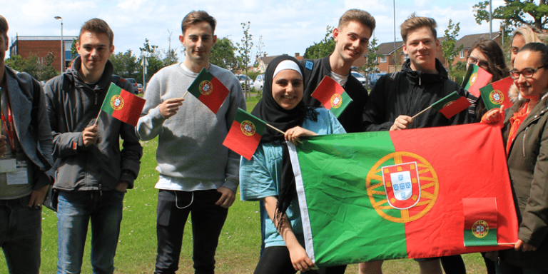15 College Scholarships For Portuguese