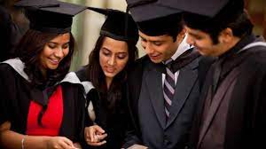 17 Scholarships for Indian Students in USA