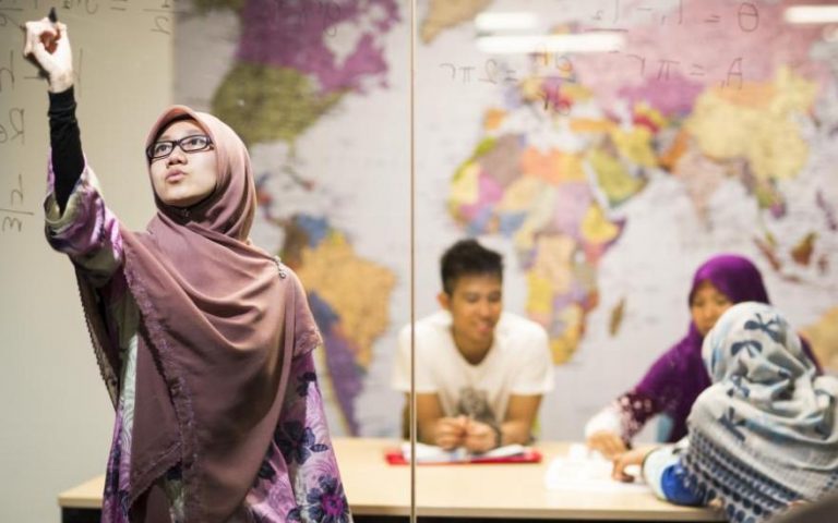 Adelaide Sarawak Alumni Scholarship at the University of Adelaide in Australia  2024