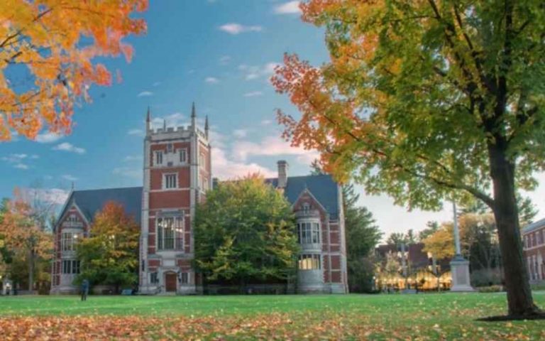 Bowdoin College Reviews