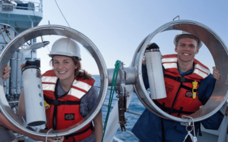 17 Undergraduate Scholarships For Oceanography Students