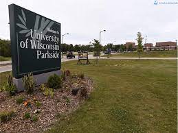 Distinguished Scholarships At University Of Wisconsin Parkside, USA