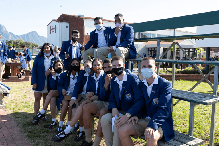Bergvliet High School | Registration | Fees | Admissions