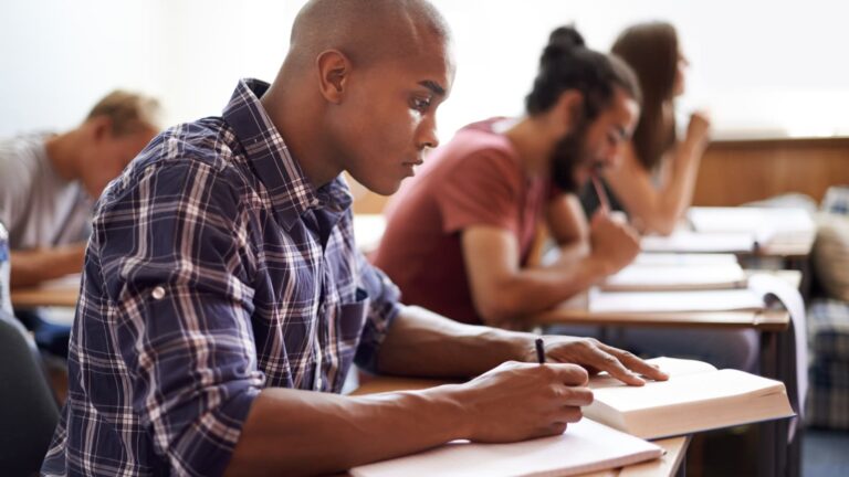 How to Log Into UL Student Email – A Detailed Guide