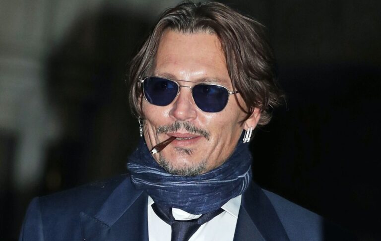 How Old is Johnny Depp