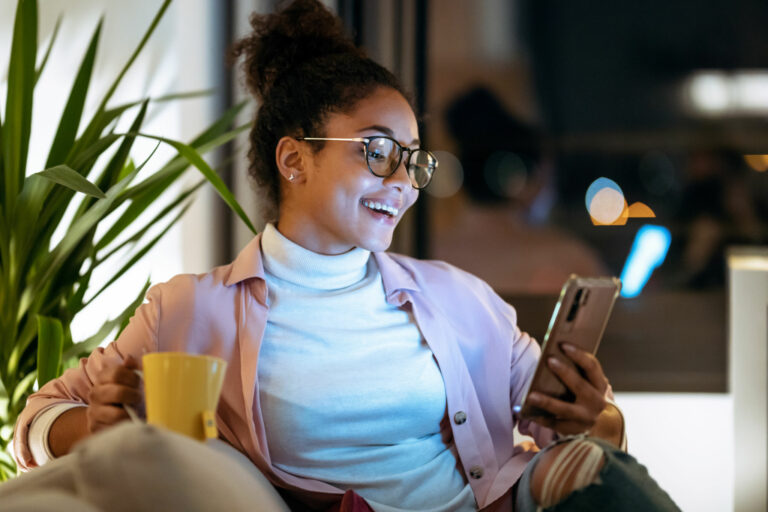 Where and How to Download R350 Sassa App for SRD Grant – A Detailed Guide