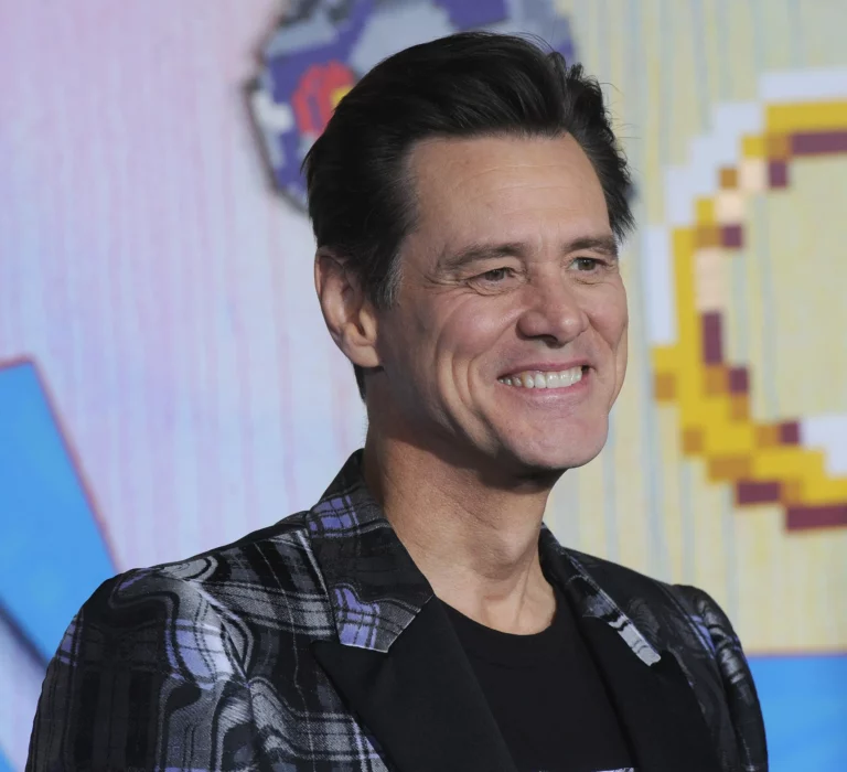 How old is Jim Carrey?