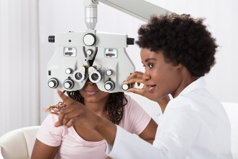Optician Jobs in Canada